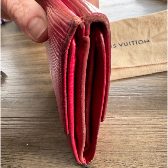 LV BUNDLE Epi red key holder and Elise wallet and dust bag  Authentic - Picture 5 of 15